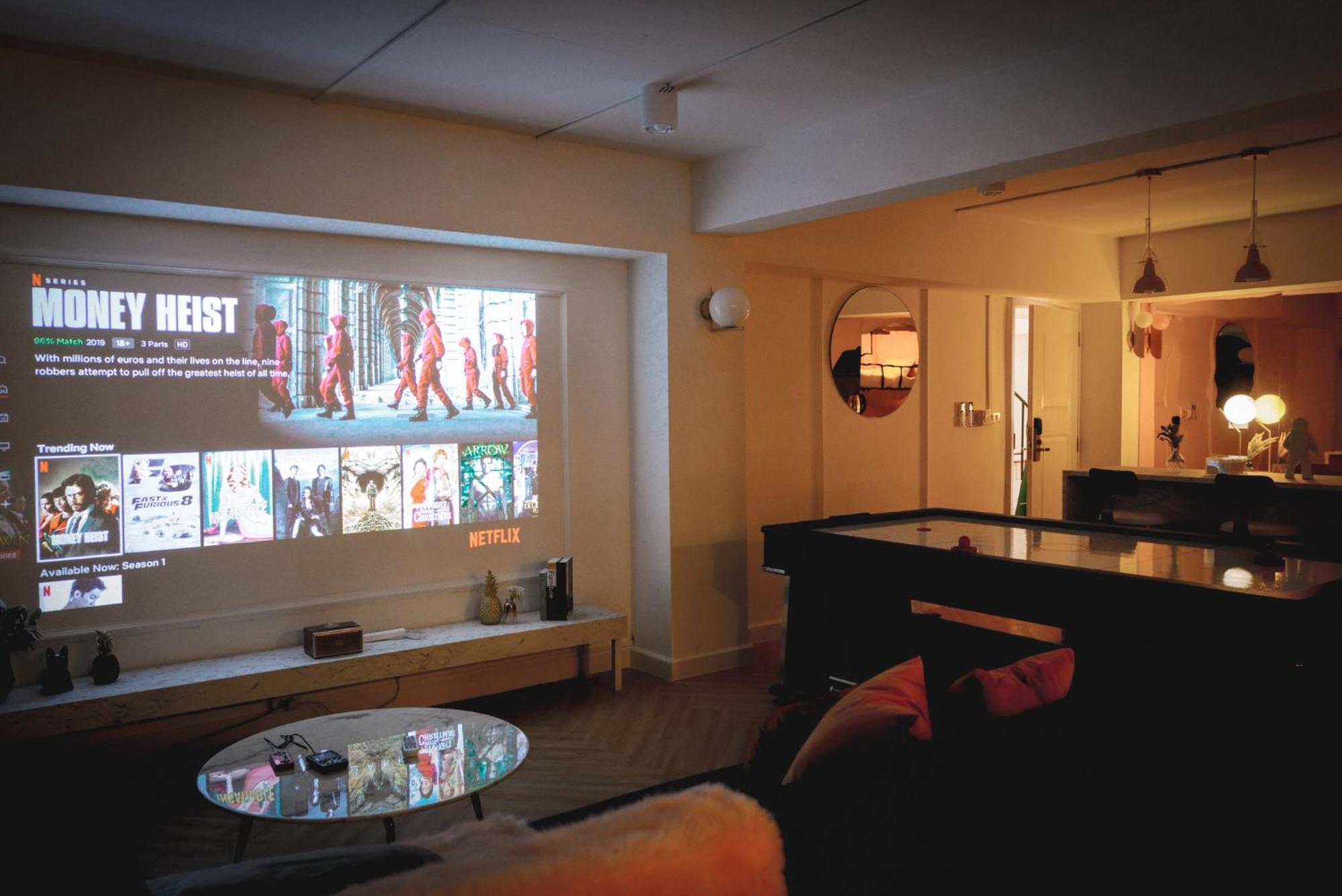 Theme Boutique Hotel Bangkok Makkasan Room photo