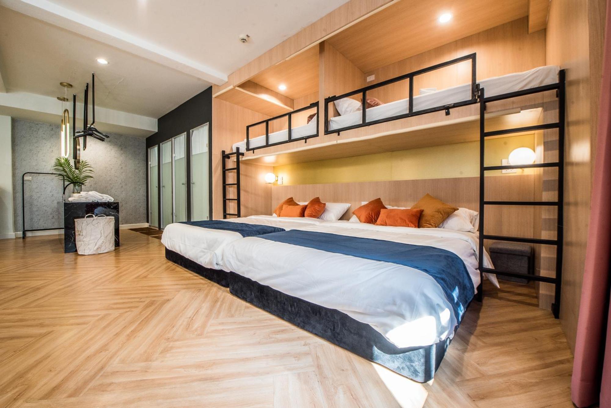 Theme Boutique Hotel Bangkok Makkasan Room photo