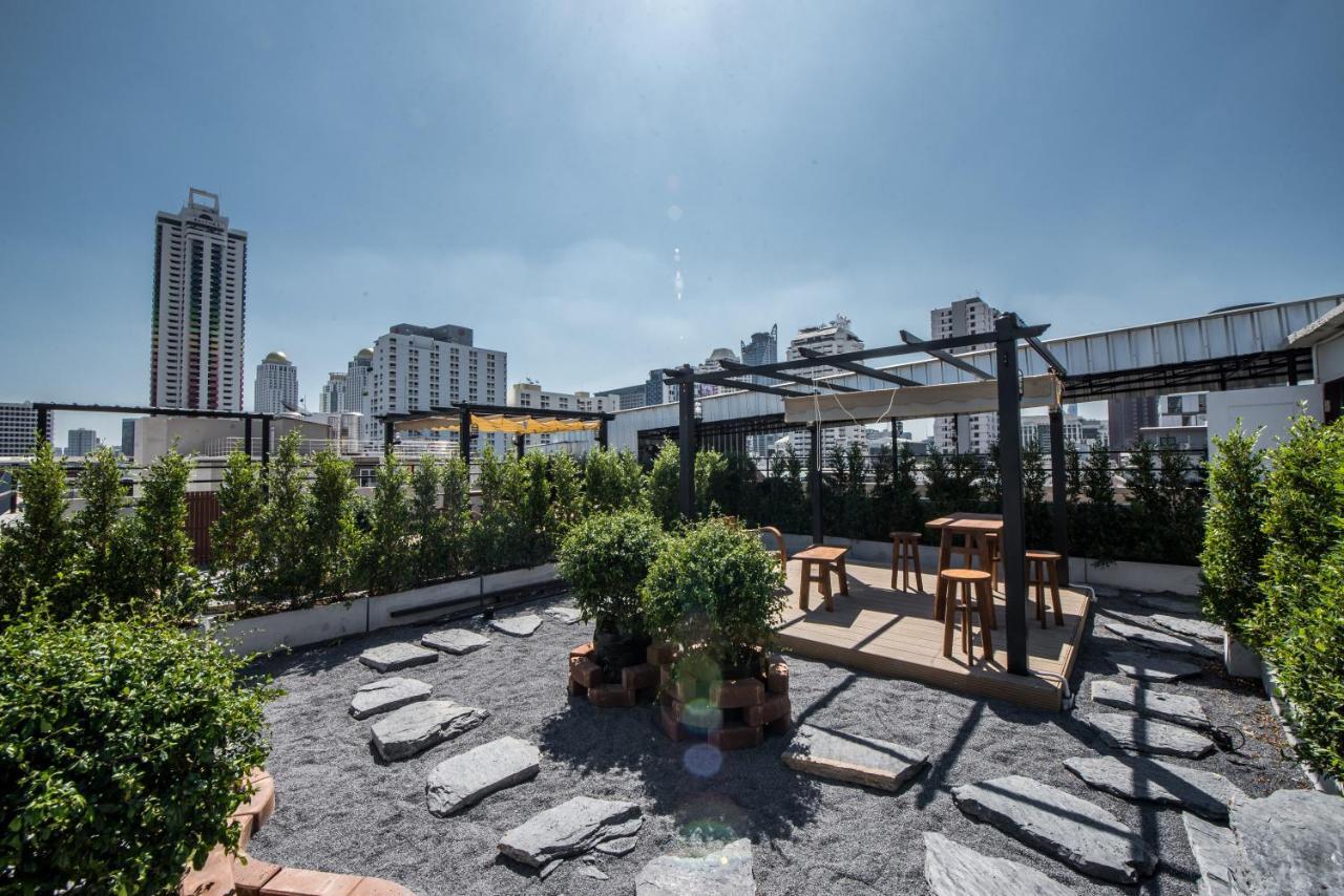 Theme Boutique Hotel Bangkok Makkasan Exterior photo